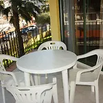 Sol Y Mar דירה *